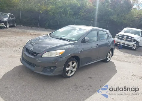 2009 Toyota Matrix S из США, поврежденный, VIN 2T1LE40E99C007839